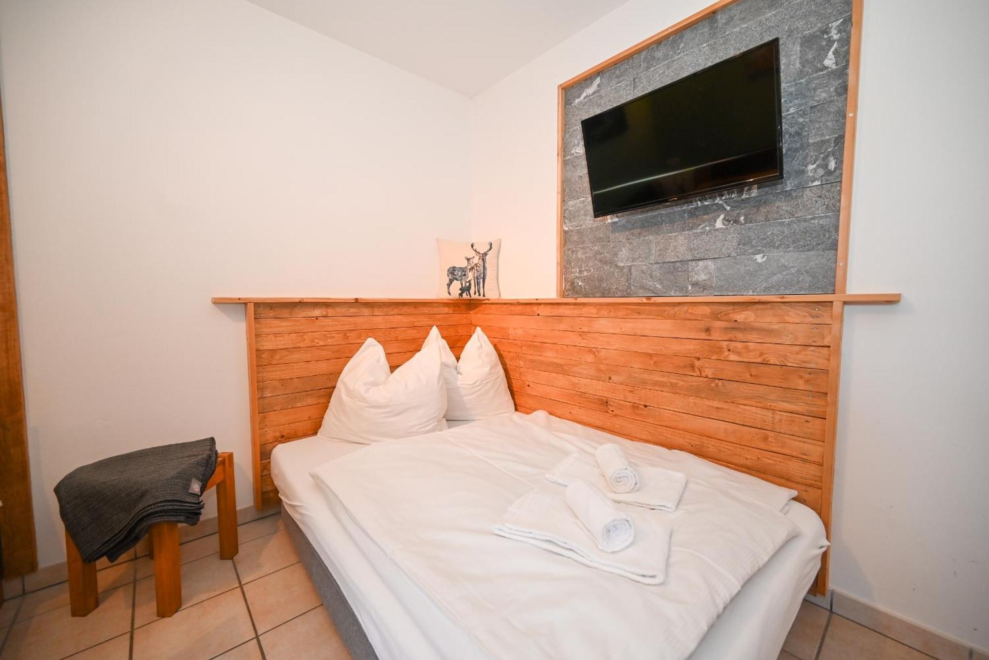 Panorama Bruck By In One Apartment Bruck an der Grossglocknerstrasse