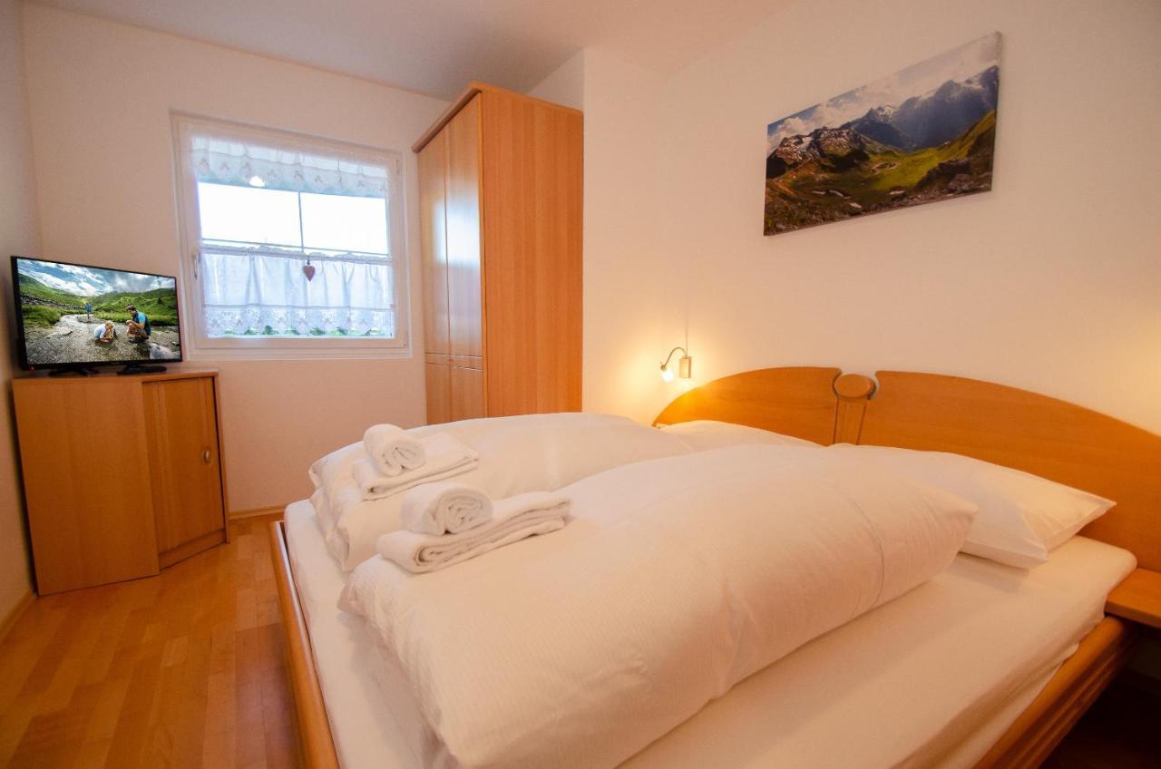 Apartment Panorama Bruck By In One *
