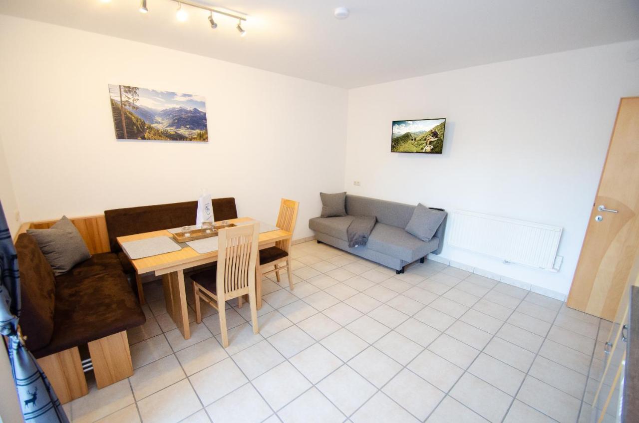Panorama Bruck By In One Apartment